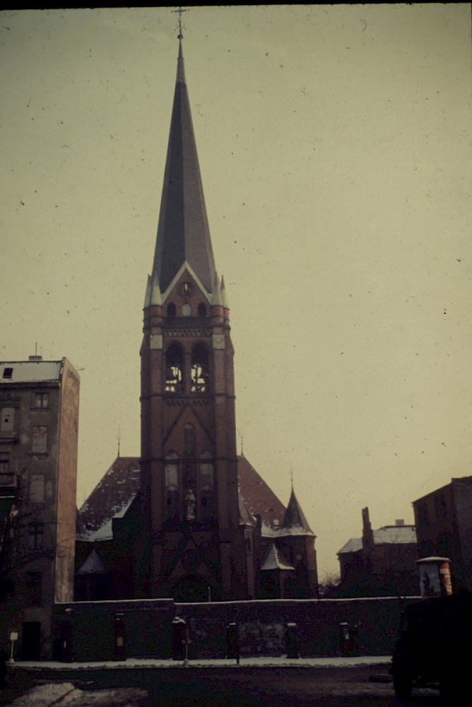 Berlin, Januar 1964 – Versöhnungskirche im Grenzstreifen (Fotograf: Paul Kremer)