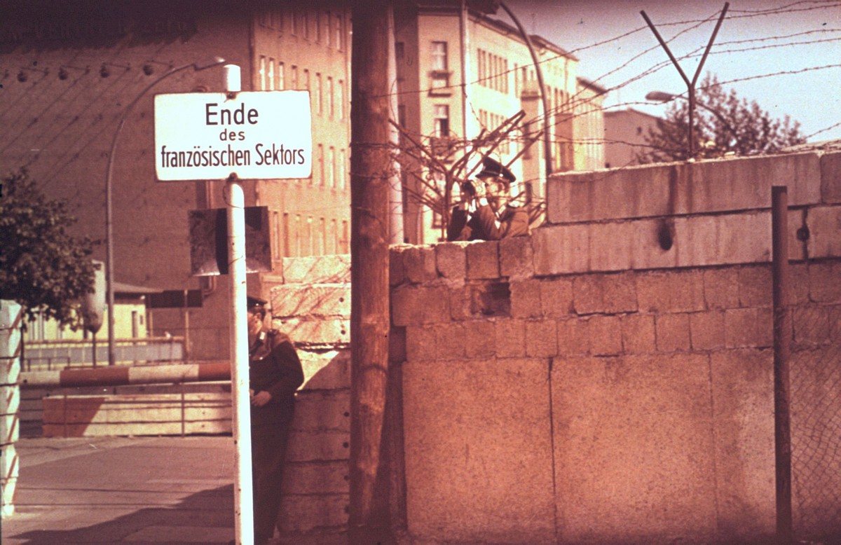 Berlin, ca. 1962 – Grenzübergangsstelle Chausseestraße (Fotograf: )
