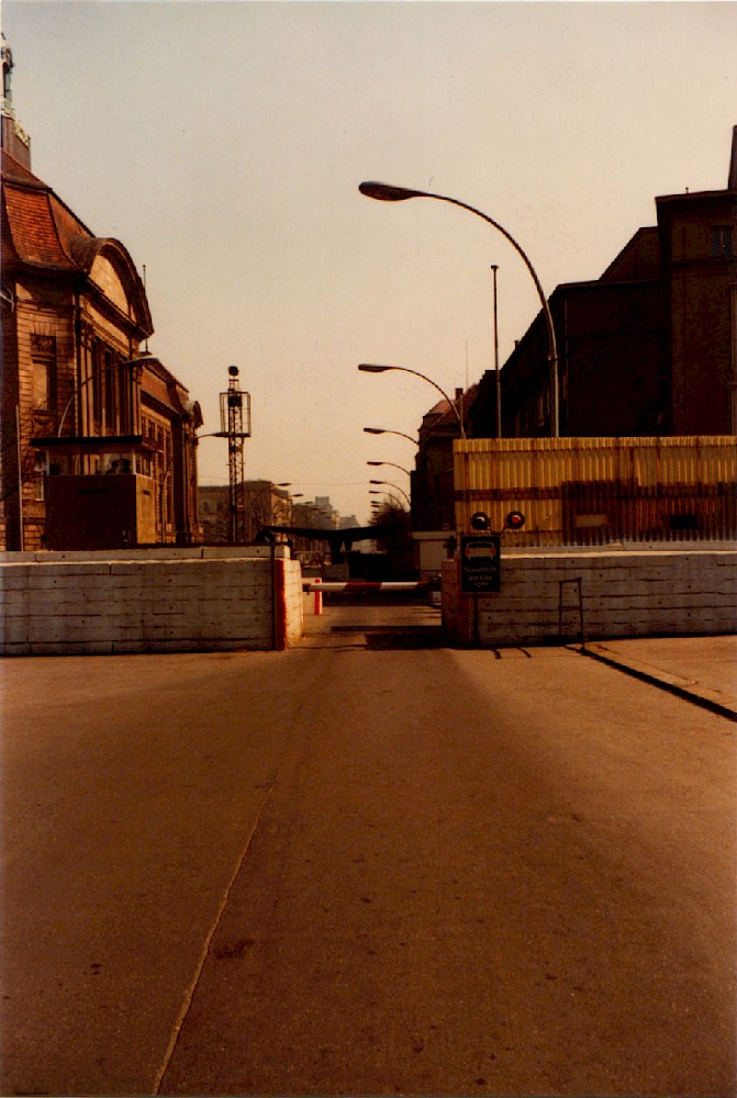 Berlin, Mai 1980 – Grenzübergangsstelle Invalidenstraße (Fotograf: Hans-Joachim Grimm)