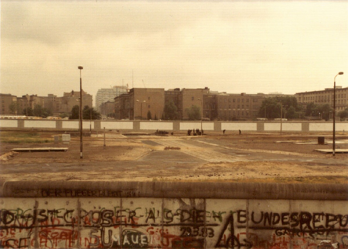 Berlin, 1985 – Grenzstreifen am Potsdamer Platz (Fotograf: Hans-Joachim Grimm)