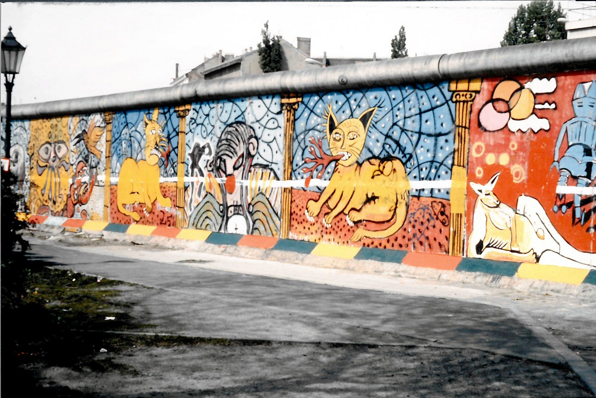 Berlin, ca. 1988 – Mauerkunst auf der Grenzmauer 75 am Bethaniendamm (Fotograf: Detlef Gallinge)